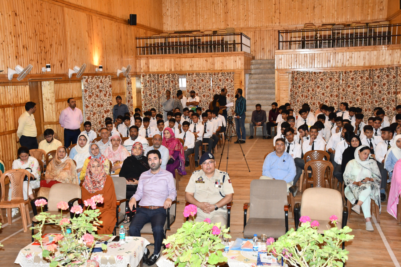 AWARENESS PROGRAM ON SUBSTANCE ABUSE, IN COLLABORATION WITH DISTICT SOCIAL WELFARE OFFICE SRINAGAR – 2023